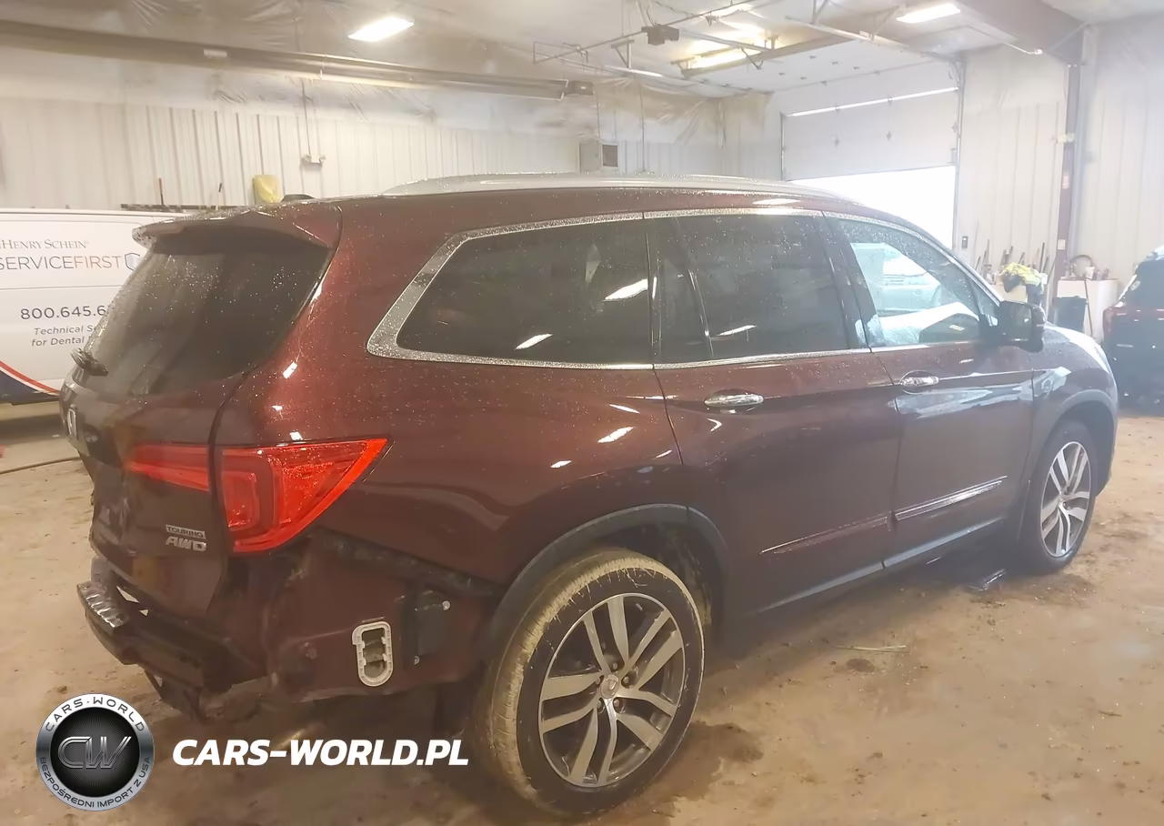 2016 Honda Pilot Touring VIN:5FNYF6H96GB119335 - 4