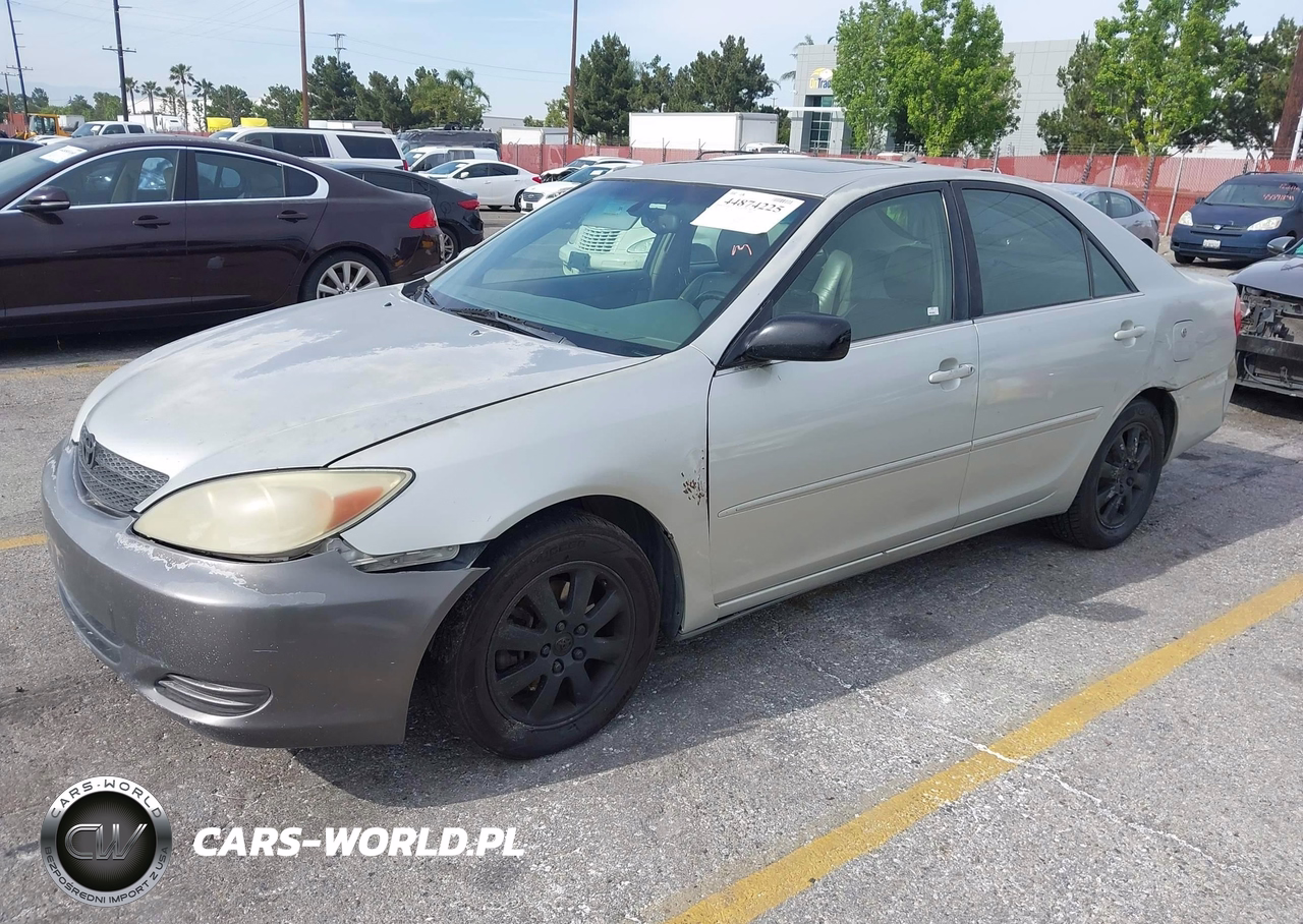 2004 Toyota Camry Xle V6 VIN:JTDBF32K840154680 - 2