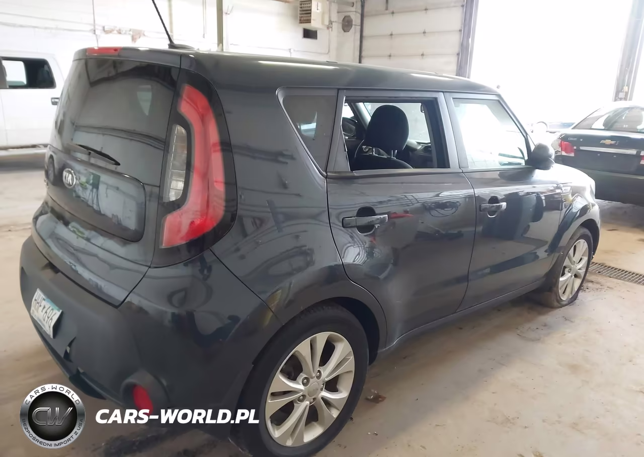 2015 Kia Soul + VIN:KNDJP3A56F7149038 - 4