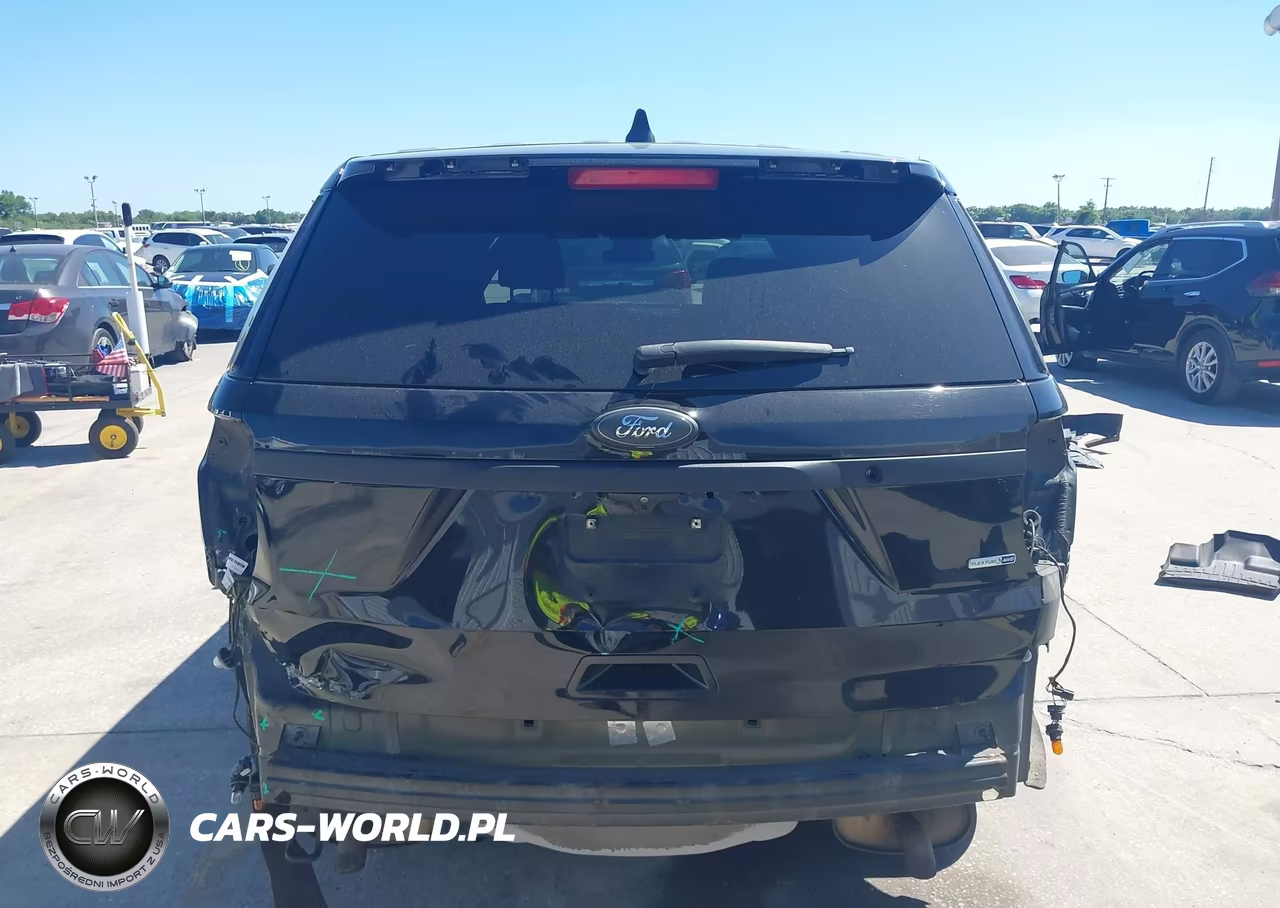2018 Ford Police Interceptor Utility VIN:1FM5K8AR2JGA15731 - 17