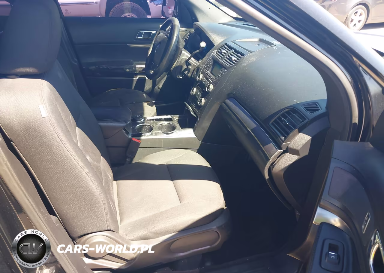 2018 Ford Police Interceptor Utility VIN:1FM5K8AR2JGA15731 - 5