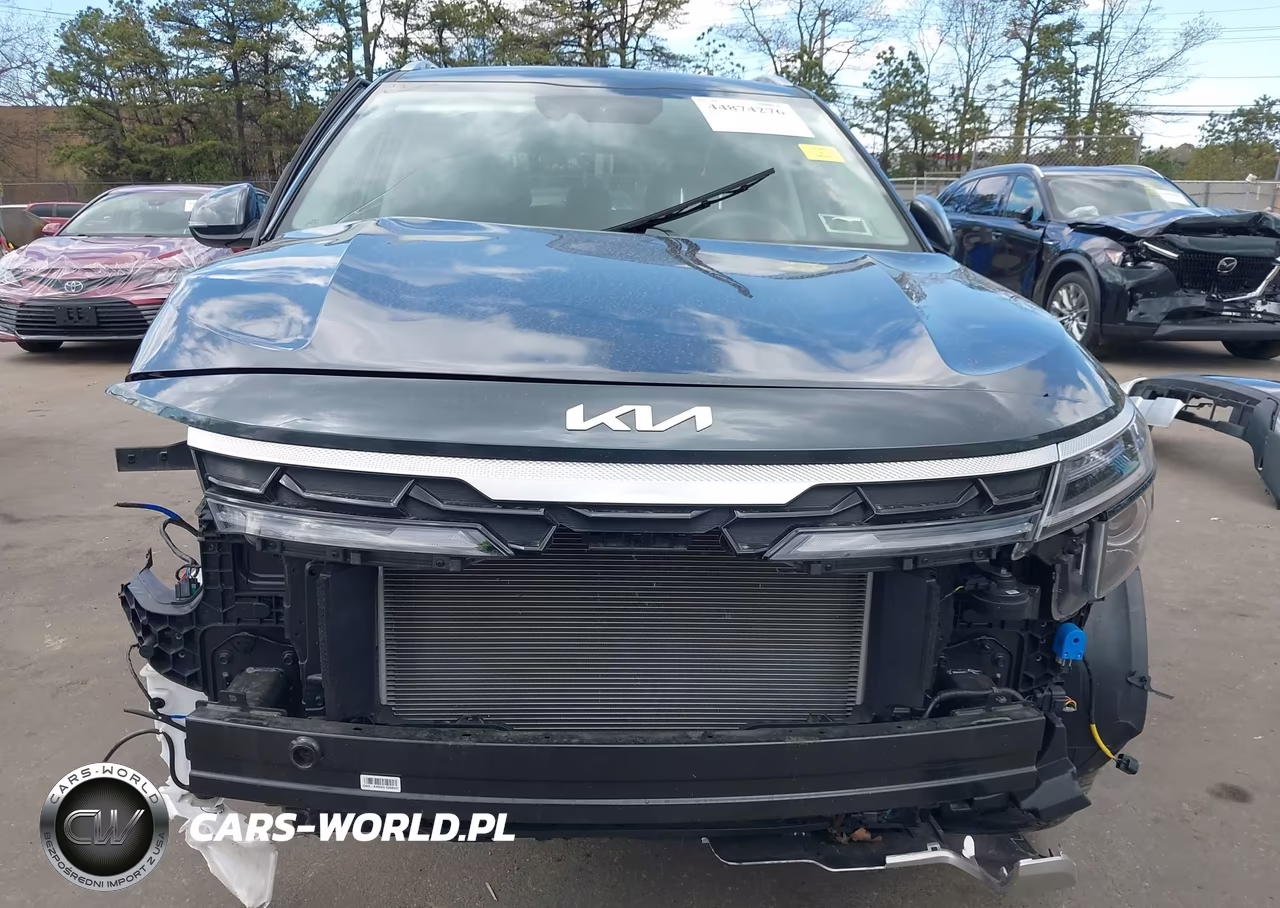 2025 Kia Seltos S VIN:KNDEUCAA6S7702644 - 13