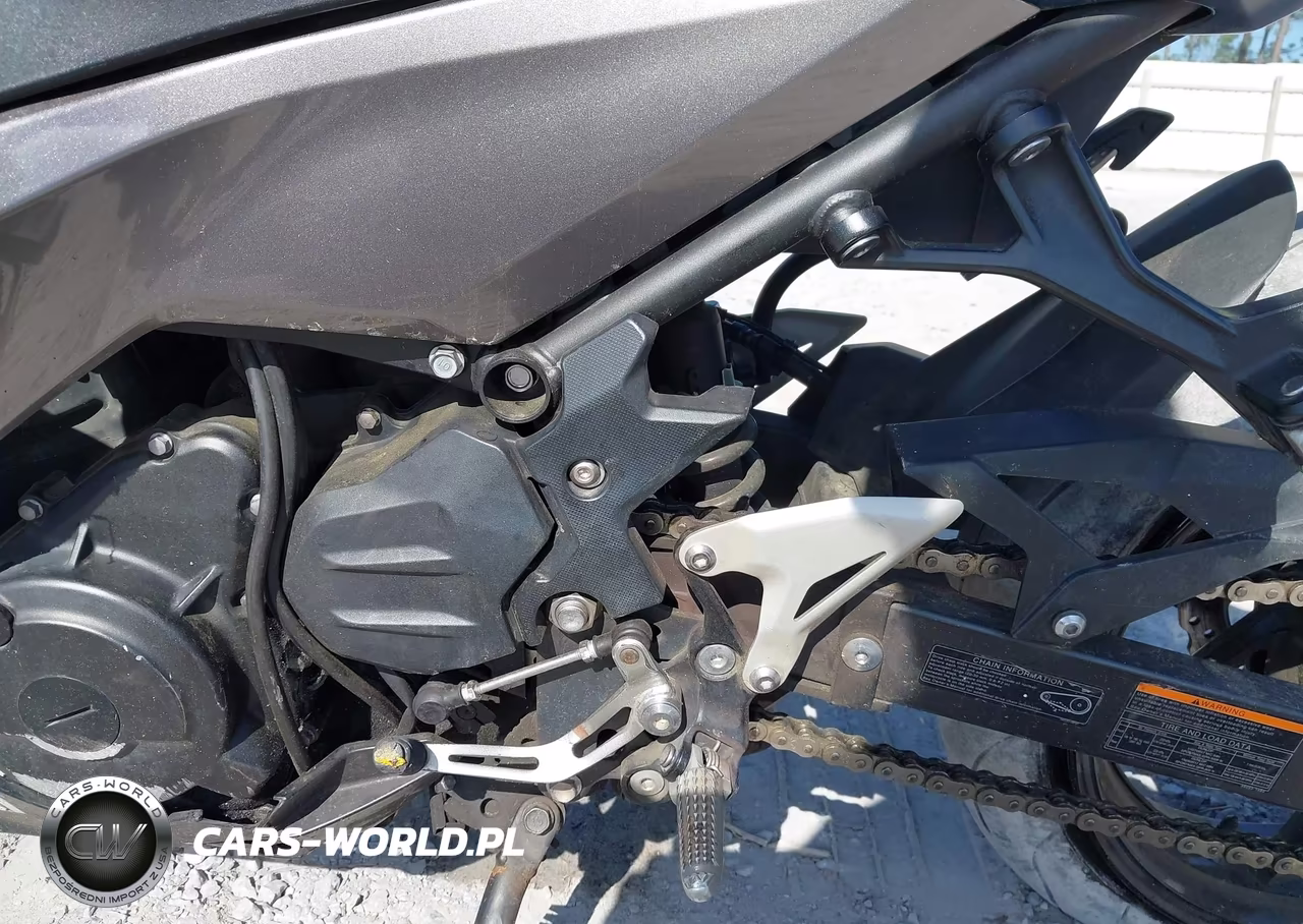 2022 Kawasaki Ex400 VIN:JKAEXKH13NDAG8795 - 9