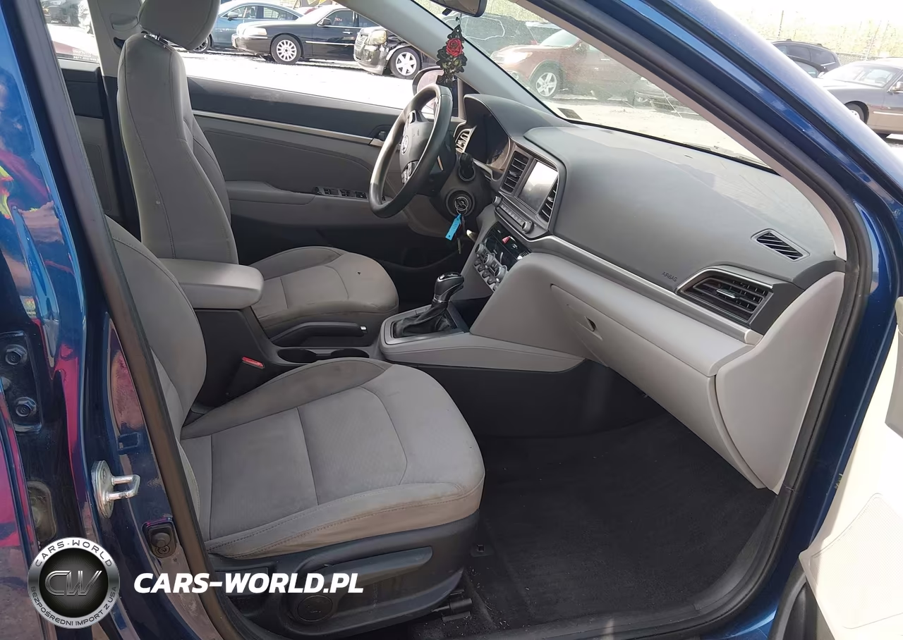 2020 Hyundai Elantra Sel VIN:5NPD84LF0LH542529 - 5