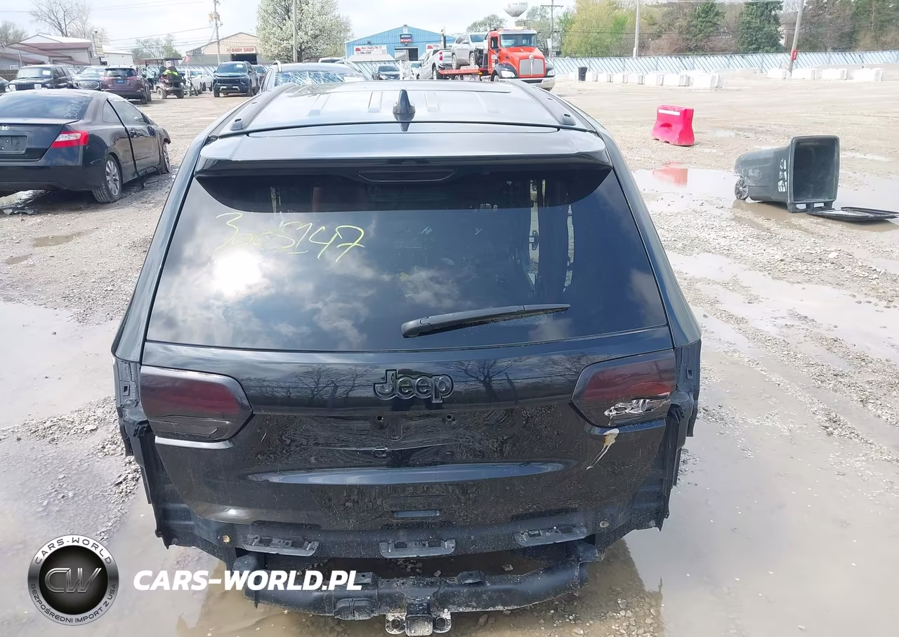 2018 Jeep Grand Cherokee Trackhawk 4X4 VIN:1C4RJFN93JC348325 - 16