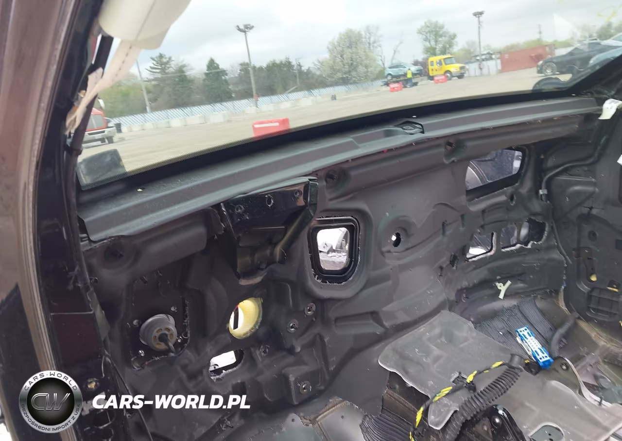 2018 Jeep Grand Cherokee Trackhawk 4X4 VIN:1C4RJFN93JC348325 - 7