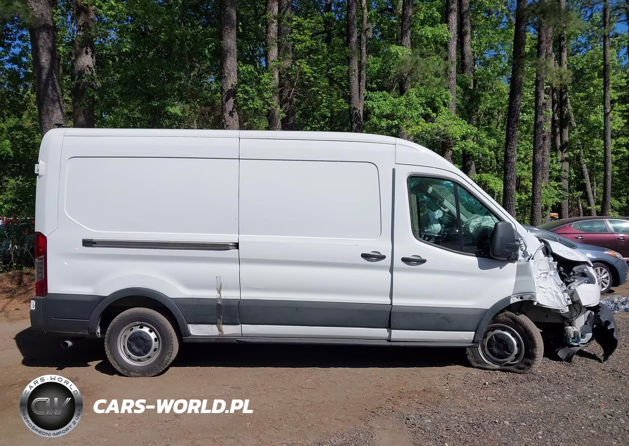 2025 Ford Transit-250 VIN:1FTBR1C81SKB02422 - 13