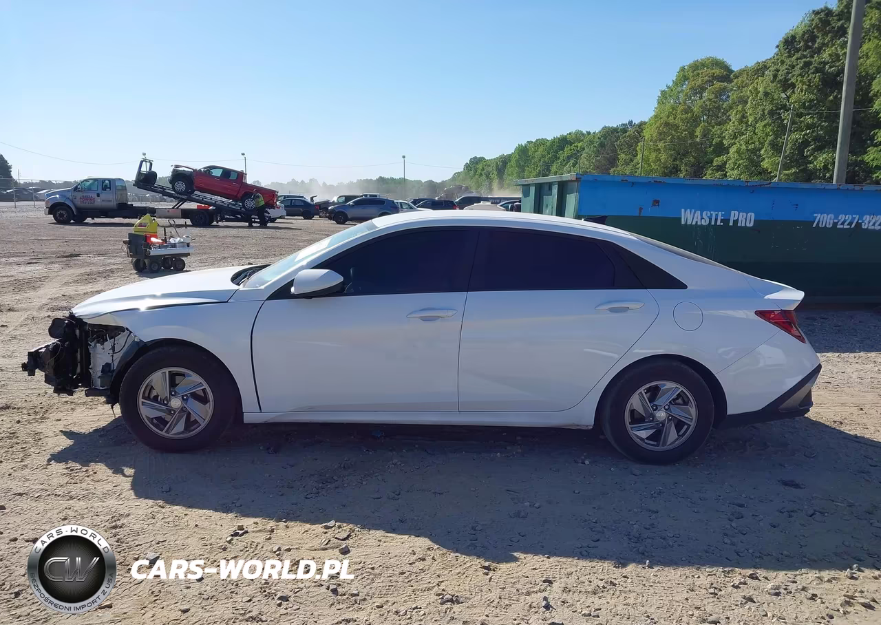 2024 Hyundai Elantra Se VIN:KMHLL4DG3RU657346 - 14