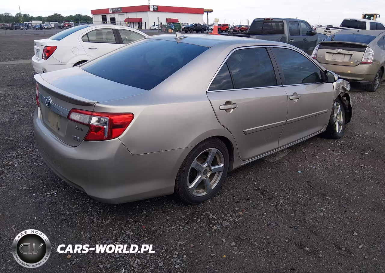 2013 Toyota Camry Hybrid Xle VIN:4T1BD1FK6DU088266 - 4