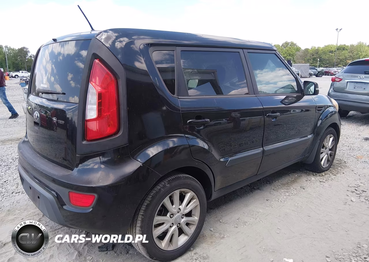 2013 Kia Soul + VIN:KNDJT2A60D7531240 - 4