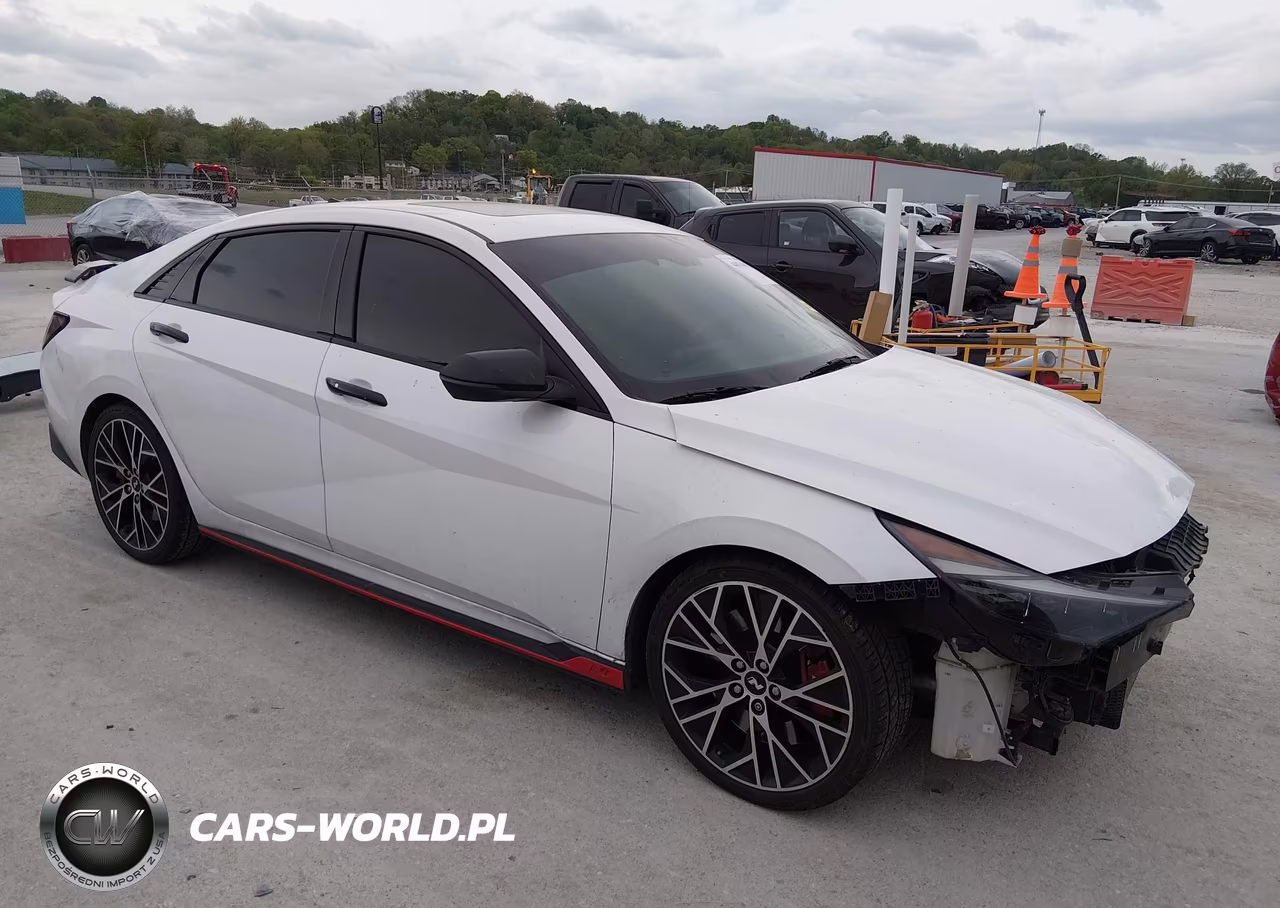 2023 Hyundai Elantra N – zdjęcie 1 z 17