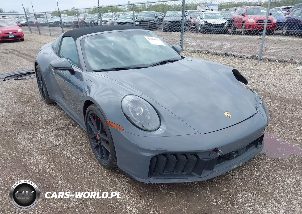 2025 Porsche 911 Targa 4 Gts