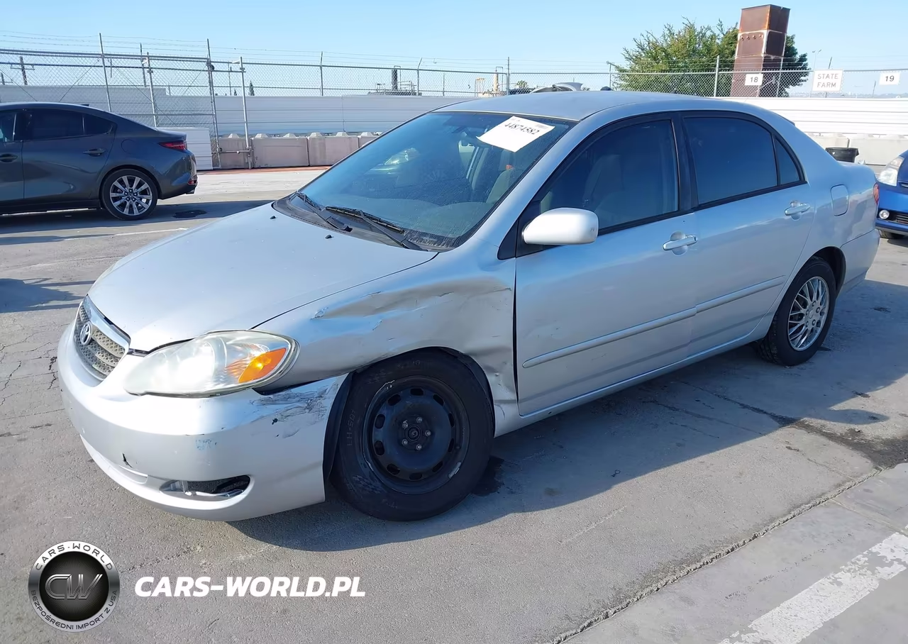 2007 Toyota Corolla Le VIN:1NXBR32E47Z887979 - 2