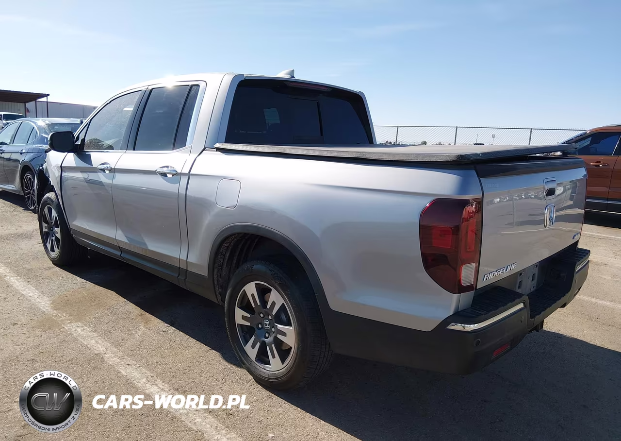 2017 Honda Ridgeline Rtl-E VIN:5FPYK3F76HB011799 - 3