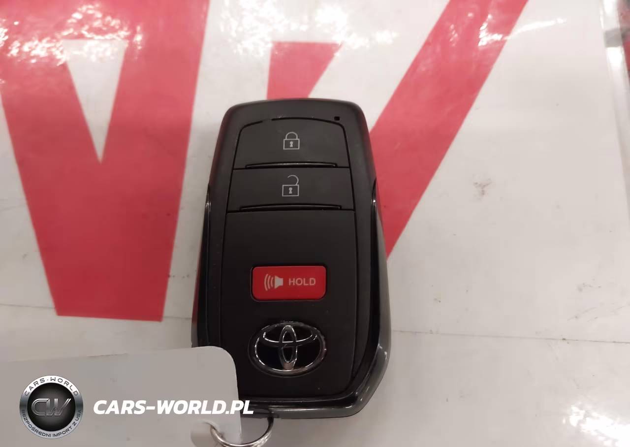 2026 Toyota Prius Le Awd-E VIN:JTDADABU0T3031301 - 11