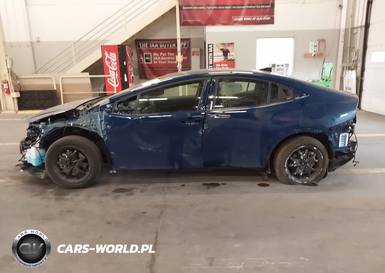 2026 Toyota Prius Le Awd-E VIN:JTDADABU0T3031301 - 15