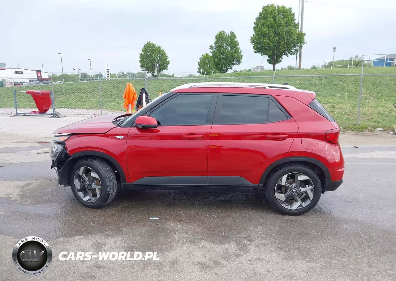 2022 Hyundai Venue Limited VIN:KMHRC8A36NU207932 - 15