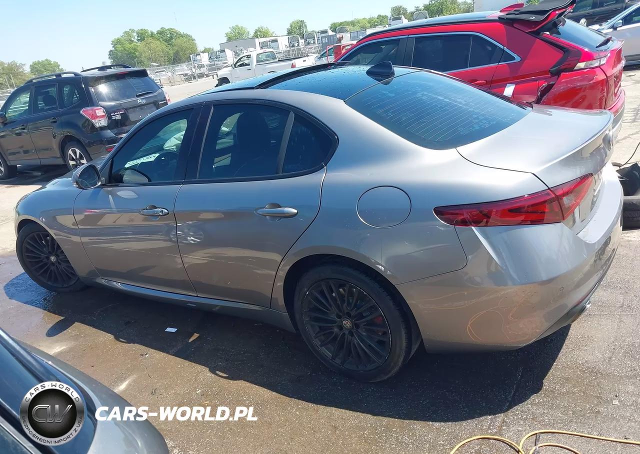 2017 Alfa Romeo Giulia Ti Rwd VIN:ZARFAECN0H7548150 - 14