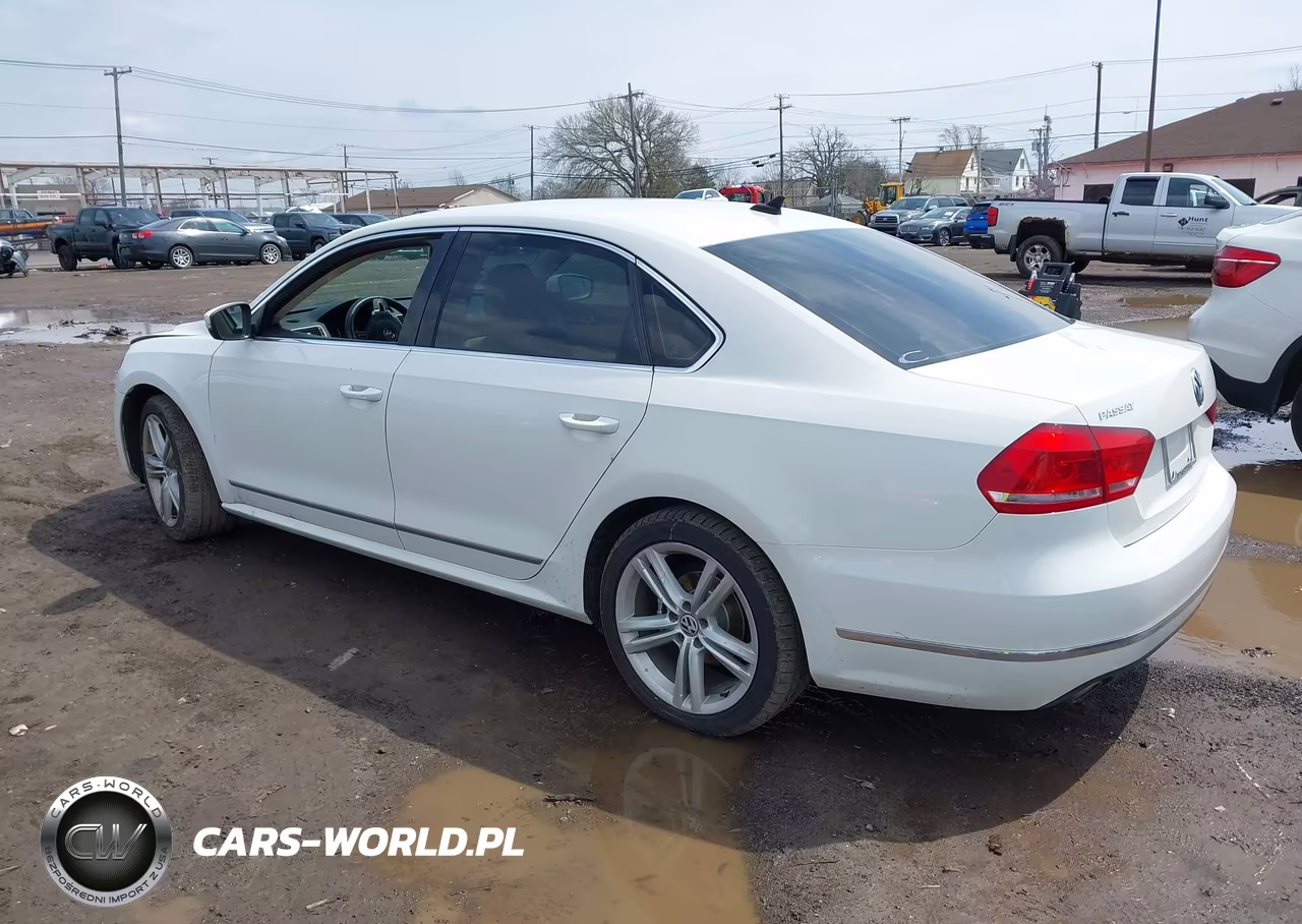 2014 Volkswagen Passat 2.0L Tdi Sel Premium VIN:1VWCN7A33EC084995 - 3