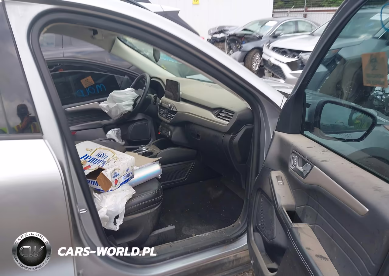 2022 Ford Escape Sel VIN:1FMCU0H60NUB30432 - 5