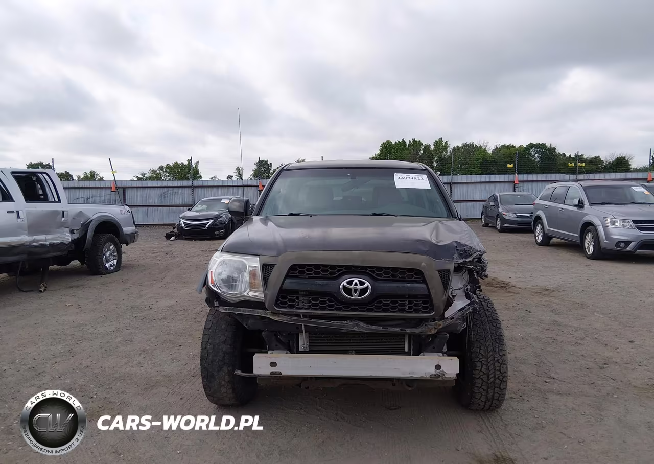 2011 Toyota Tacoma Prerunner V6 VIN:5TFJU4GN3BX011201 - 12