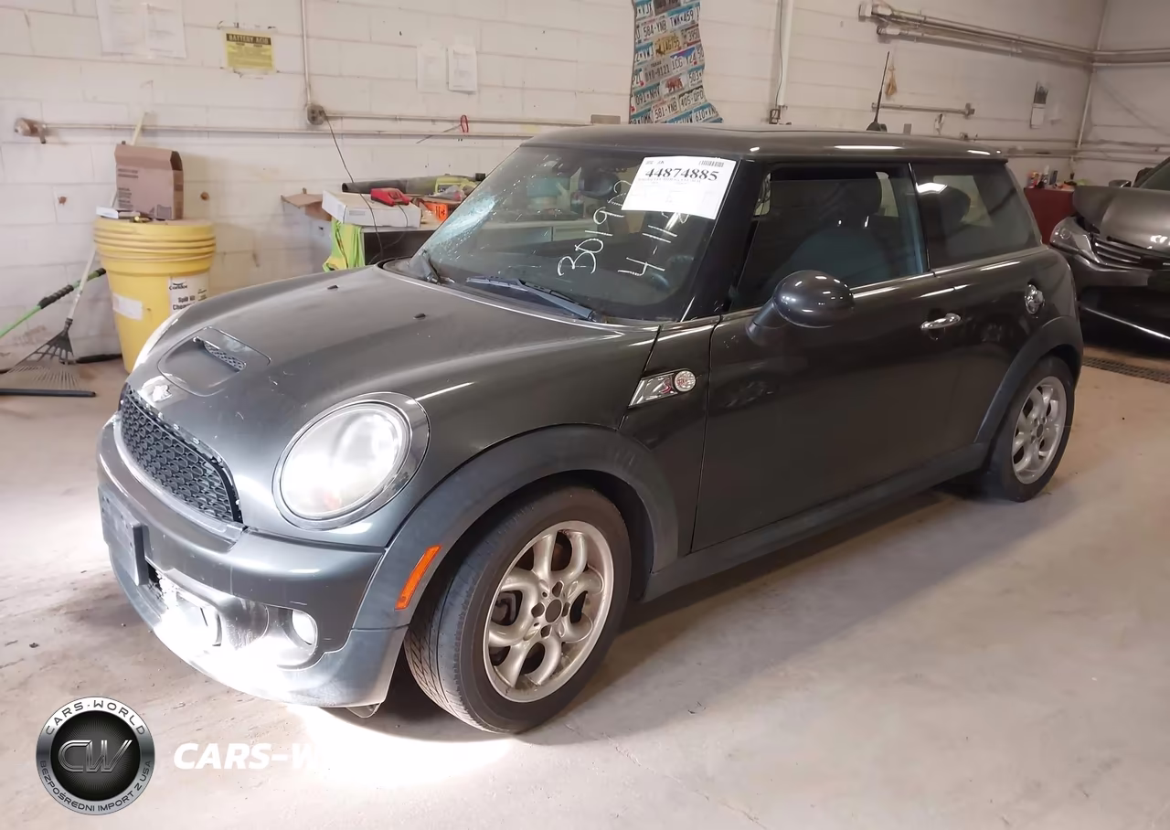 2011 Mini Cooper S VIN:WMWSV3C5XBTY10446 - 2