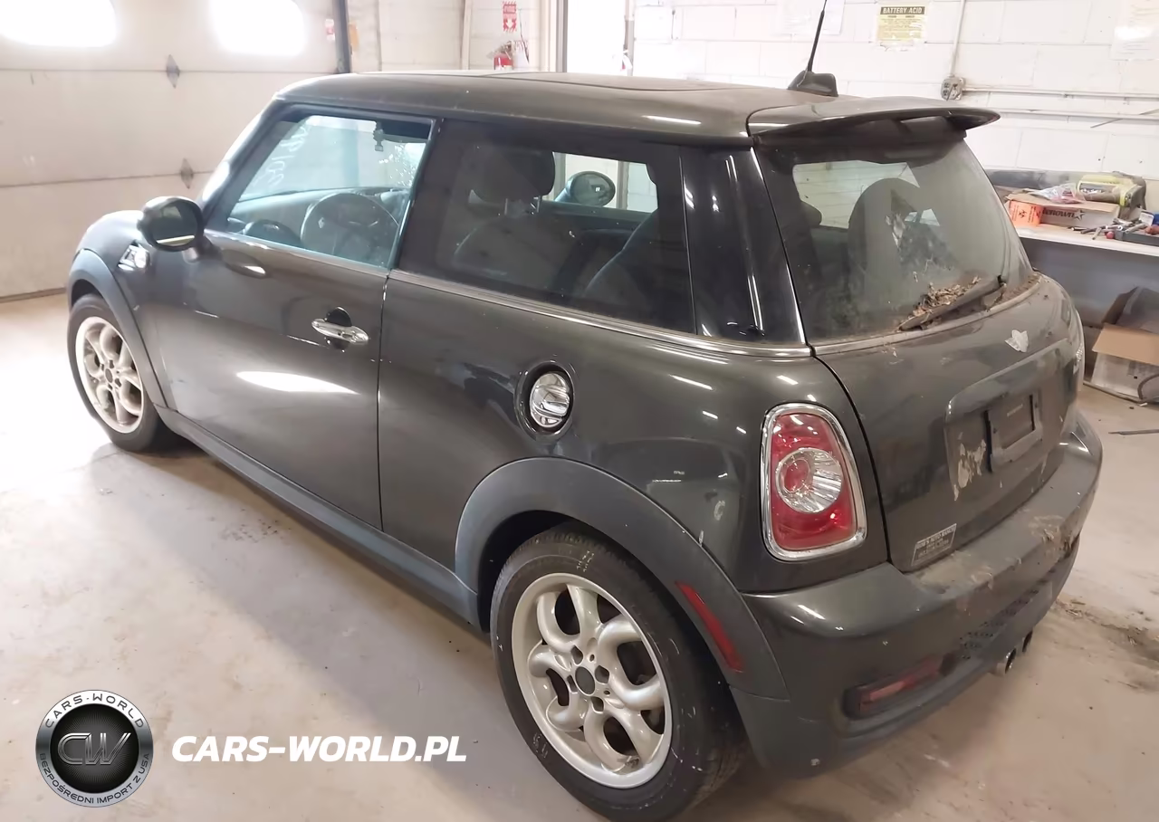 2011 Mini Cooper S VIN:WMWSV3C5XBTY10446 - 3