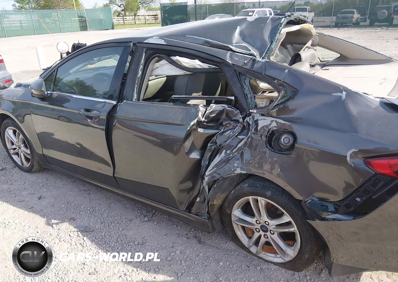 2018 Ford Fusion Se VIN:3FA6P0H75JR243253 - 17