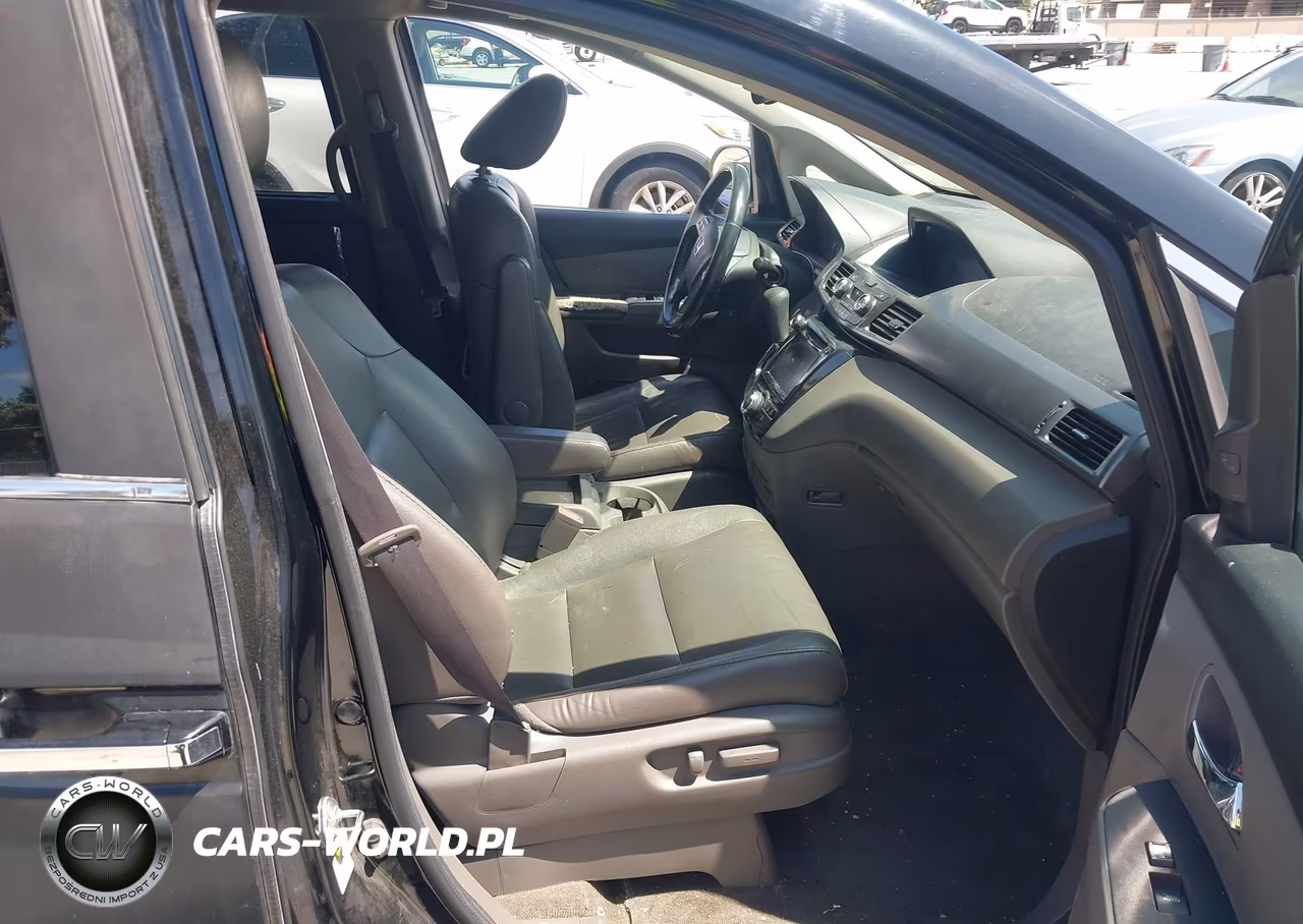 2014 Honda Odyssey Touring-Touring Elite VIN:5FNRL5H98EB031567 - 5