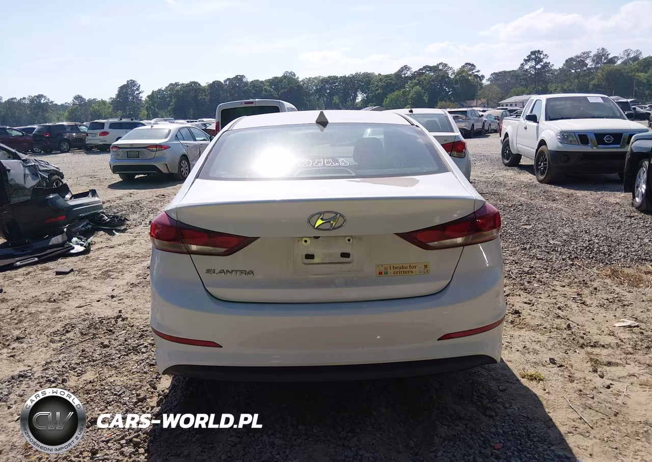 2017 Hyundai Elantra Se VIN:5NPD84LF2HH199326 - 17