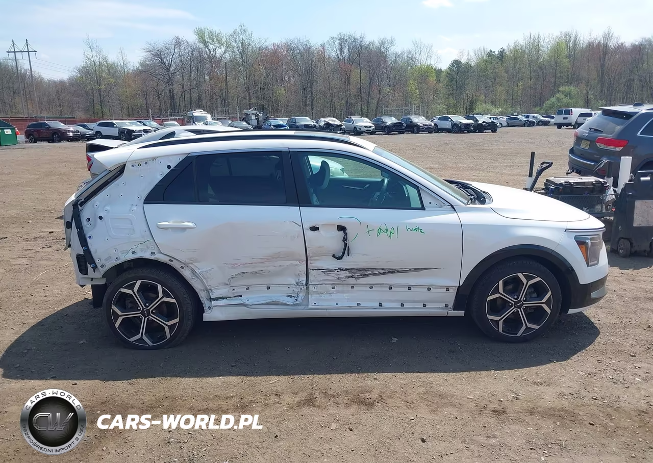 2024 Kia Niro Ex Touring VIN:KNDCR3LE0R5122837 - 13