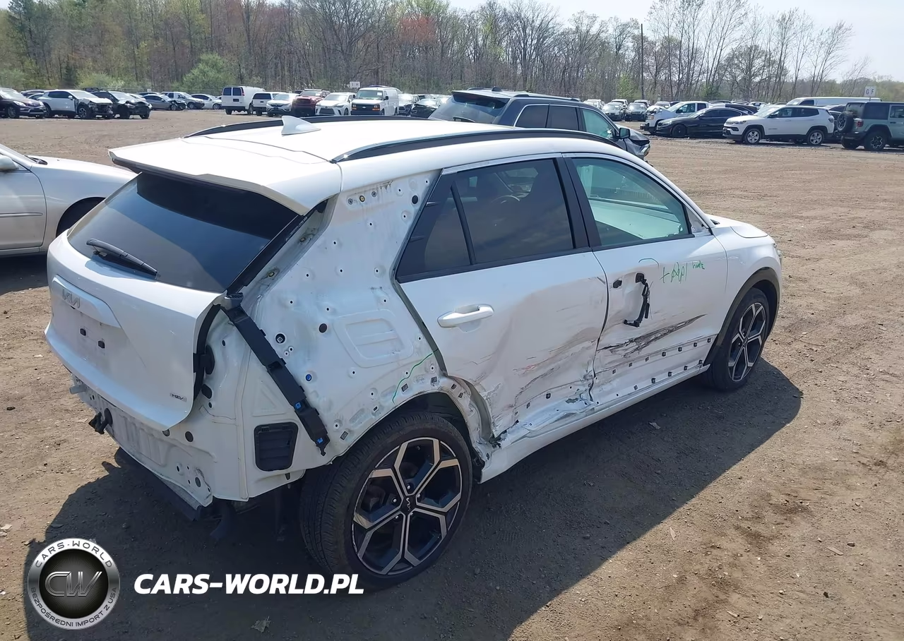 2024 Kia Niro Ex Touring VIN:KNDCR3LE0R5122837 - 6