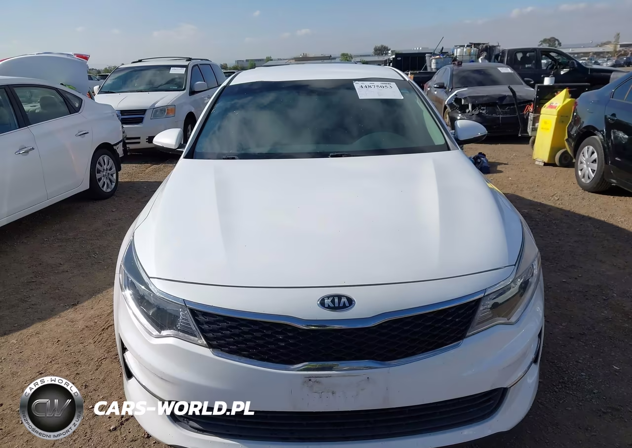 2017 Kia Optima Lx VIN:5XXGT4L32HG140869 - 12