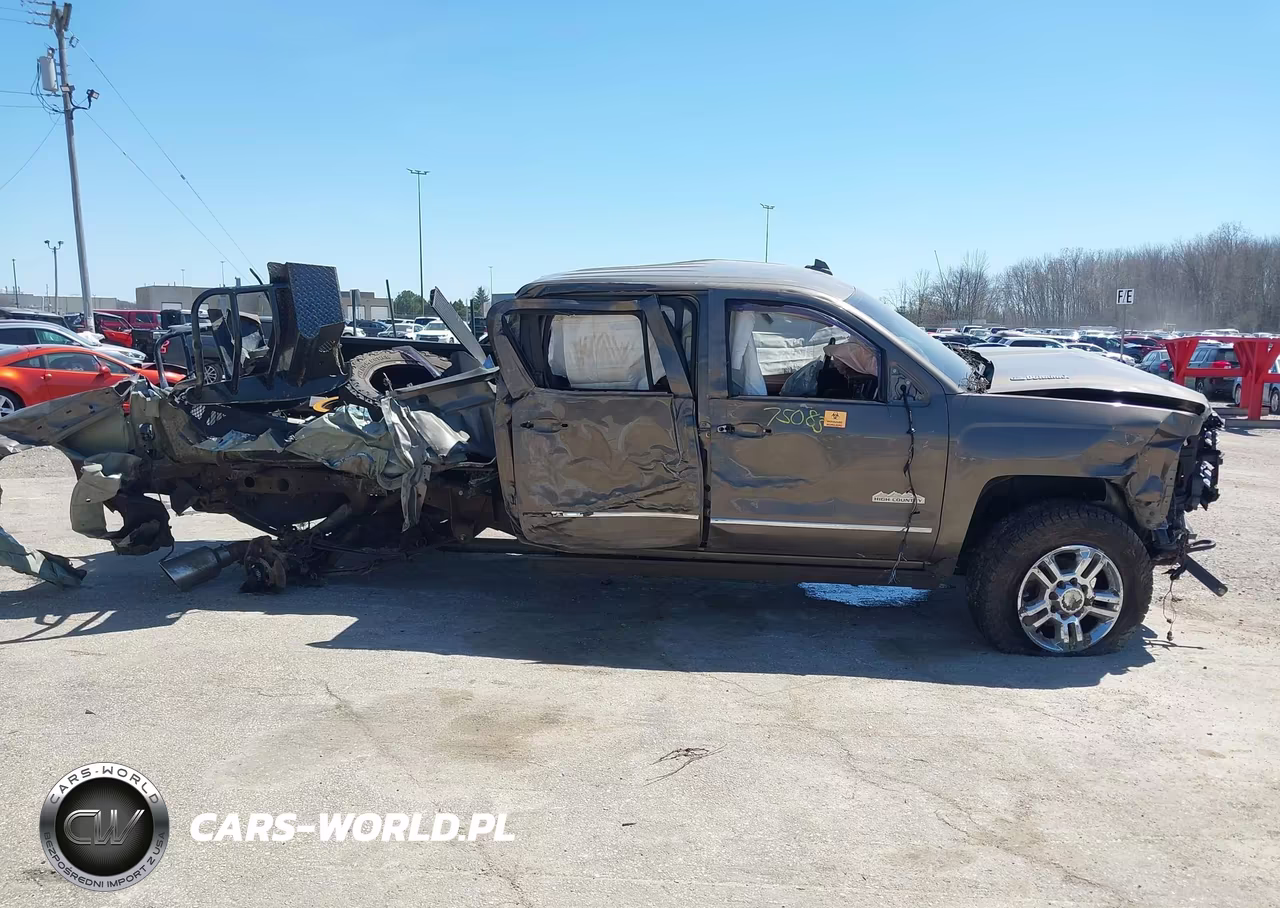 2015 Chevrolet Silverado 2500Hd High Country VIN:1GC1KXE86FF522076 - 14