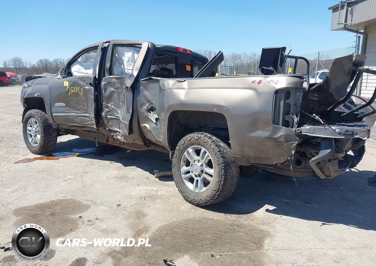 2015 Chevrolet Silverado 2500Hd High Country VIN:1GC1KXE86FF522076 - 3
