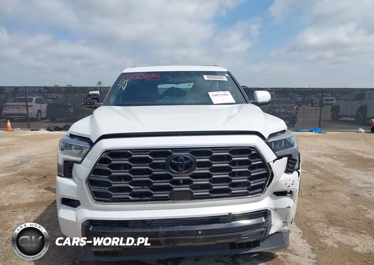 2026 Toyota Sequoia Platinum VIN:7SVAAABA3TX077704 - 12