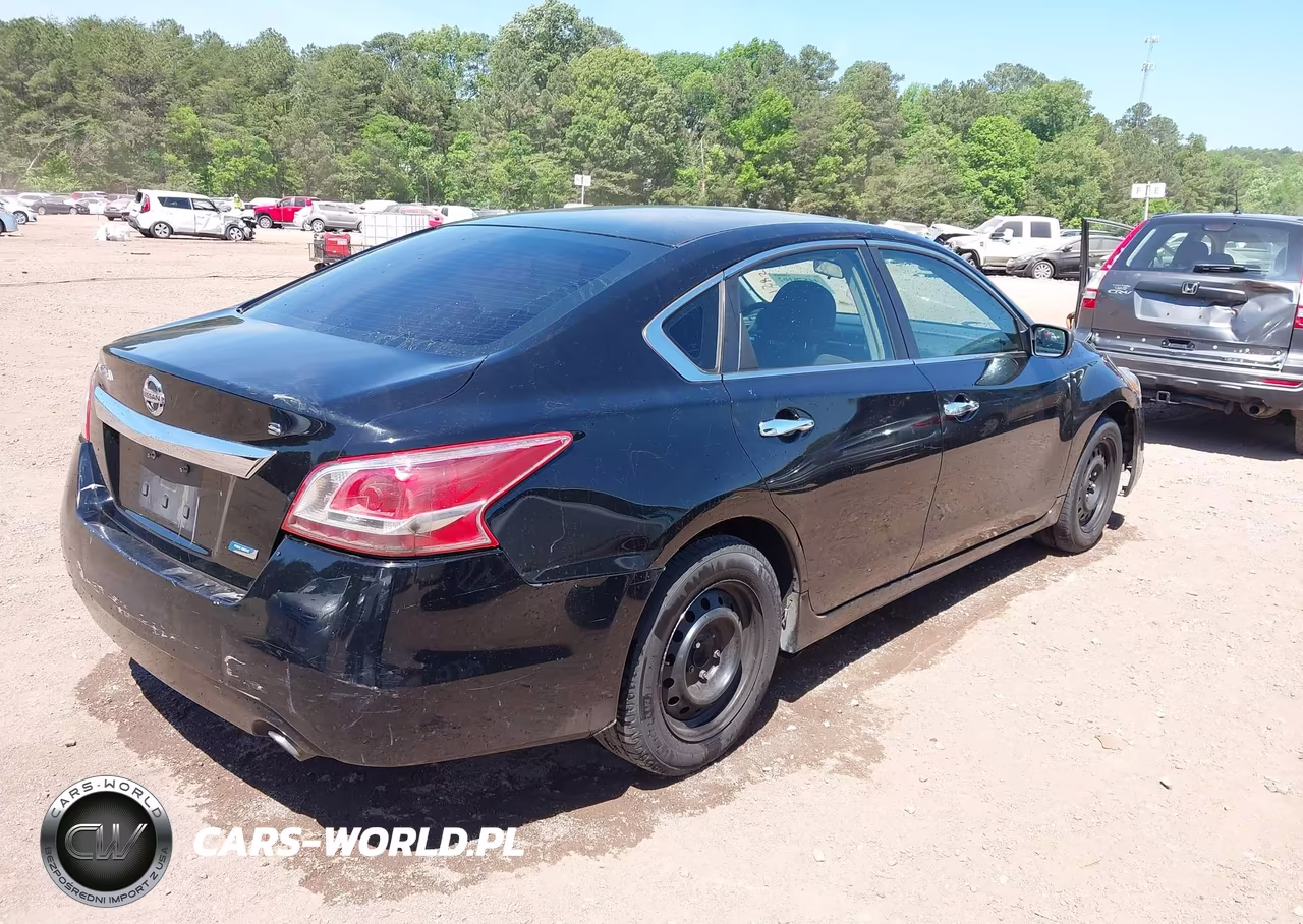 2013 Nissan Altima 2.5 S VIN:1N4AL3AP1DC158561 - 4