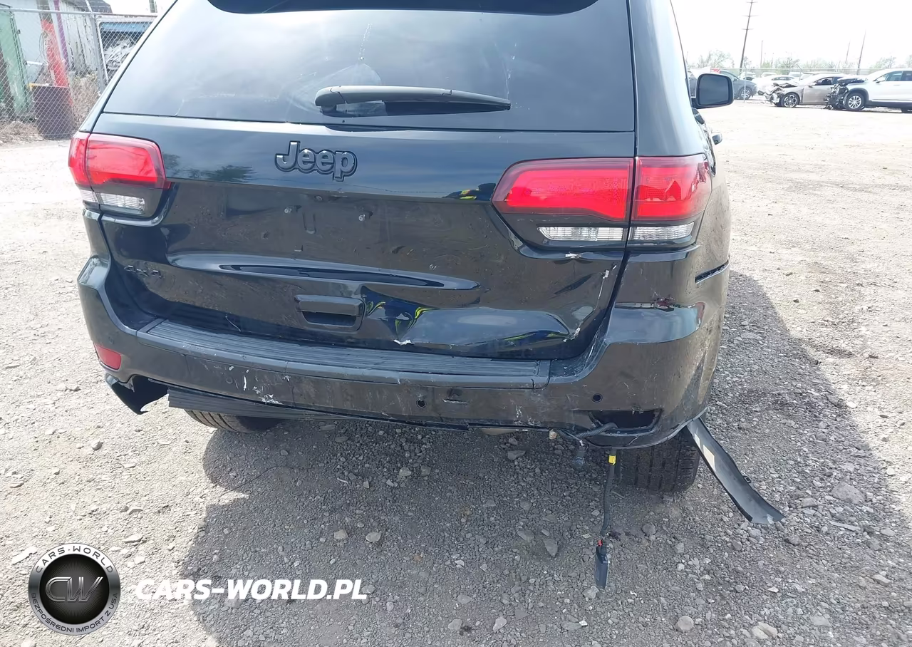 2020 Jeep Grand Cherokee Altitude 4X4 VIN:1C4RJFAG6LC271652 - 6