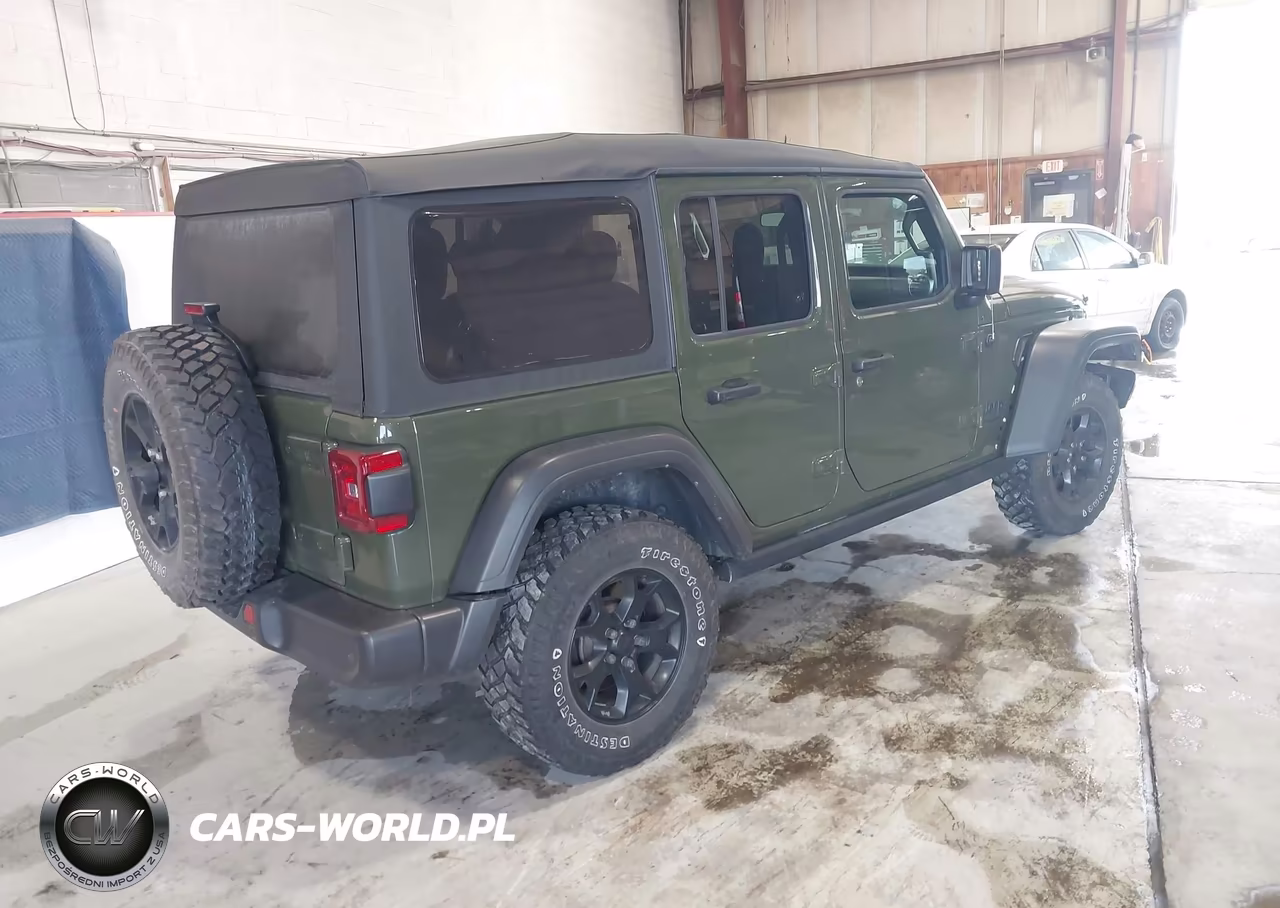 2021 Jeep Wrangler Unlimited Willys 4X4 VIN:1C4HJXDG4MW579996 - 4