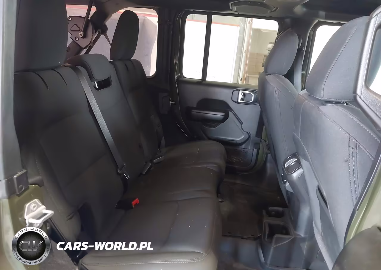 2021 Jeep Wrangler Unlimited Willys 4X4 VIN:1C4HJXDG4MW579996 - 8