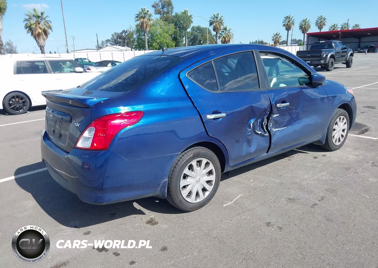 2018 Nissan Versa 1.6 Sv VIN:3N1CN7AP1JL882824 - 4