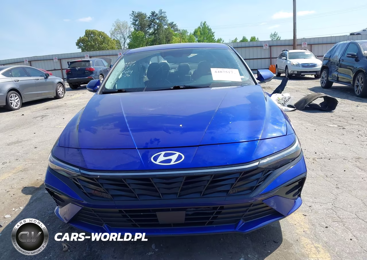2025 Hyundai Elantra Limited VIN:KMHLP4DG5SU872351 - 11