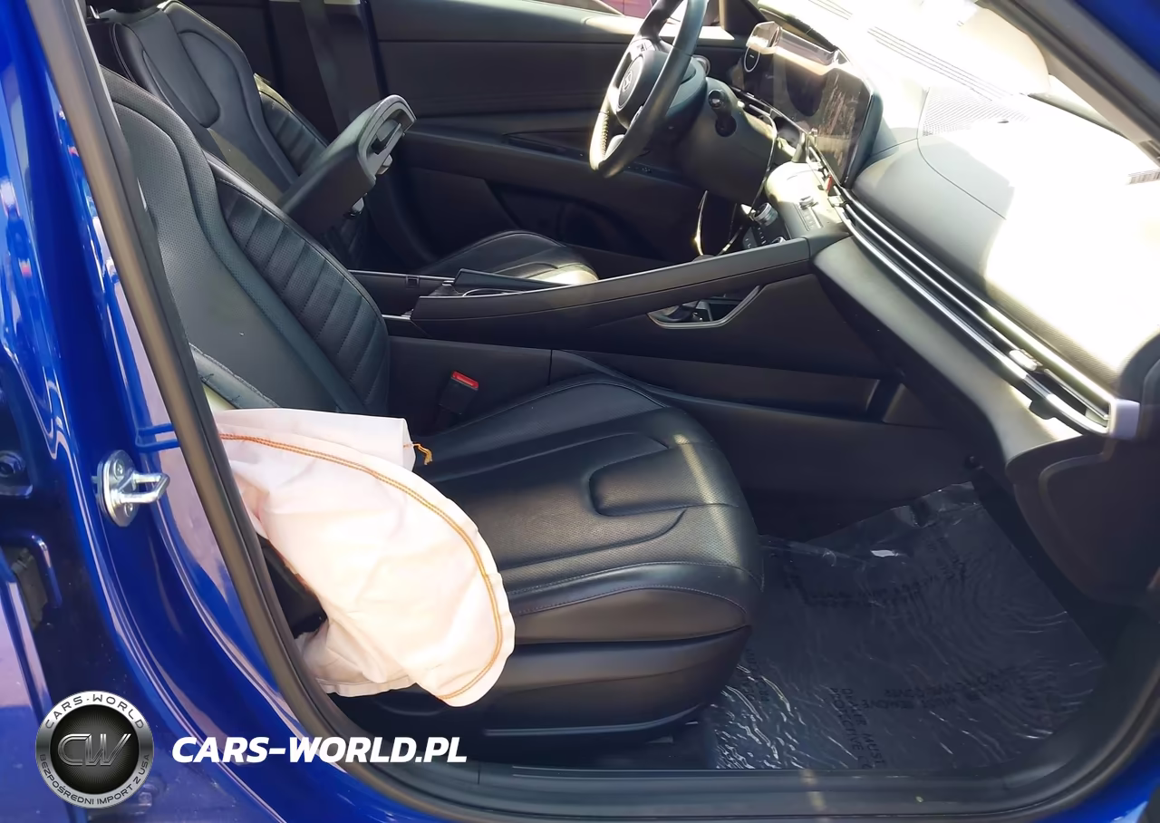 2025 Hyundai Elantra Limited VIN:KMHLP4DG5SU872351 - 5