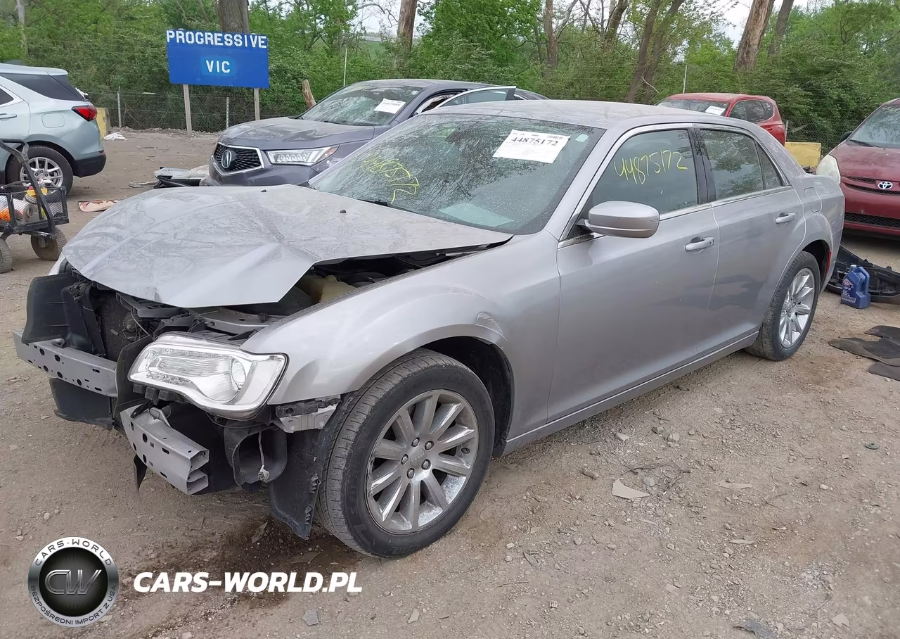 2015 Chrysler 300 Limited VIN:2C3CCAAG4FH756297 - 2