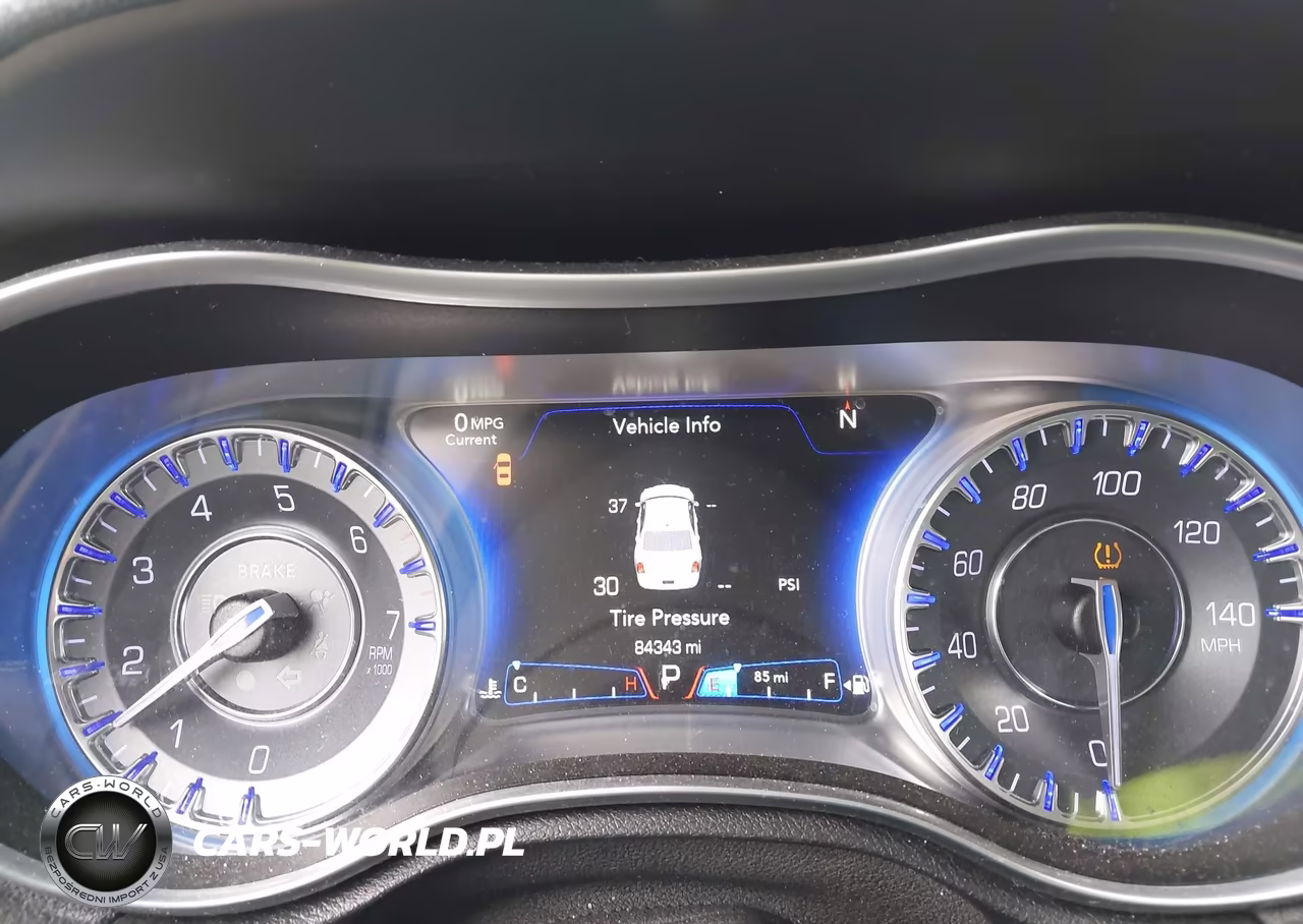 2015 Chrysler 300 Limited VIN:2C3CCAAG4FH756297 - 7