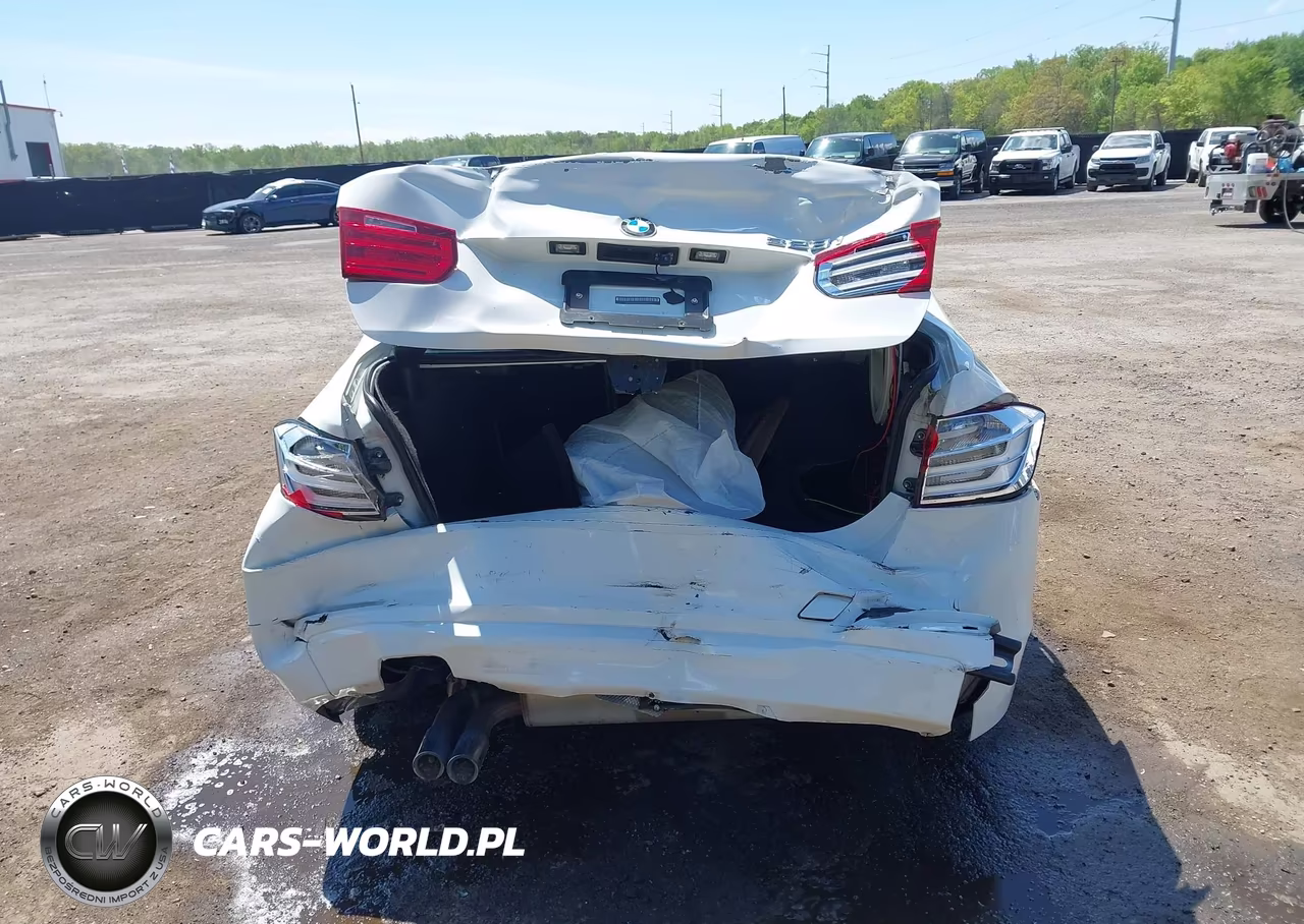 2015 BMW 328I VIN:WBA3A5G50FNP34283 - 16