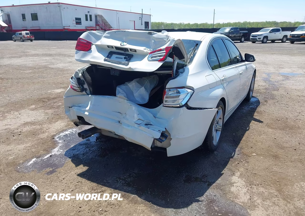 2015 BMW 328I VIN:WBA3A5G50FNP34283 - 4