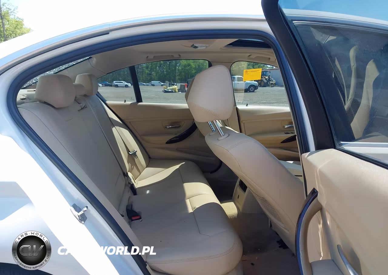 2015 BMW 328I VIN:WBA3A5G50FNP34283 - 8