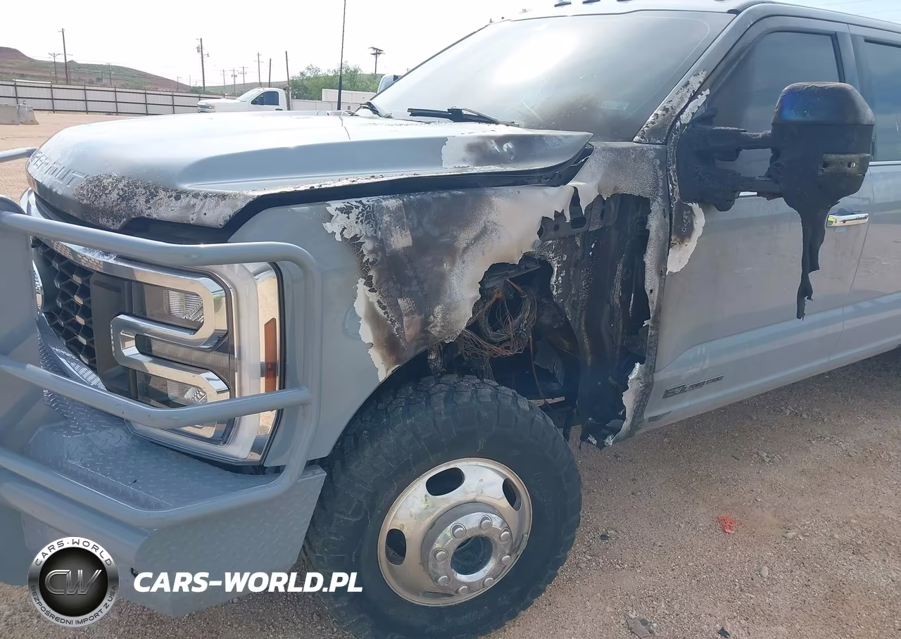 2024 Ford F-350 King Ranch VIN:1FT8W3DT5REC40247 - 17