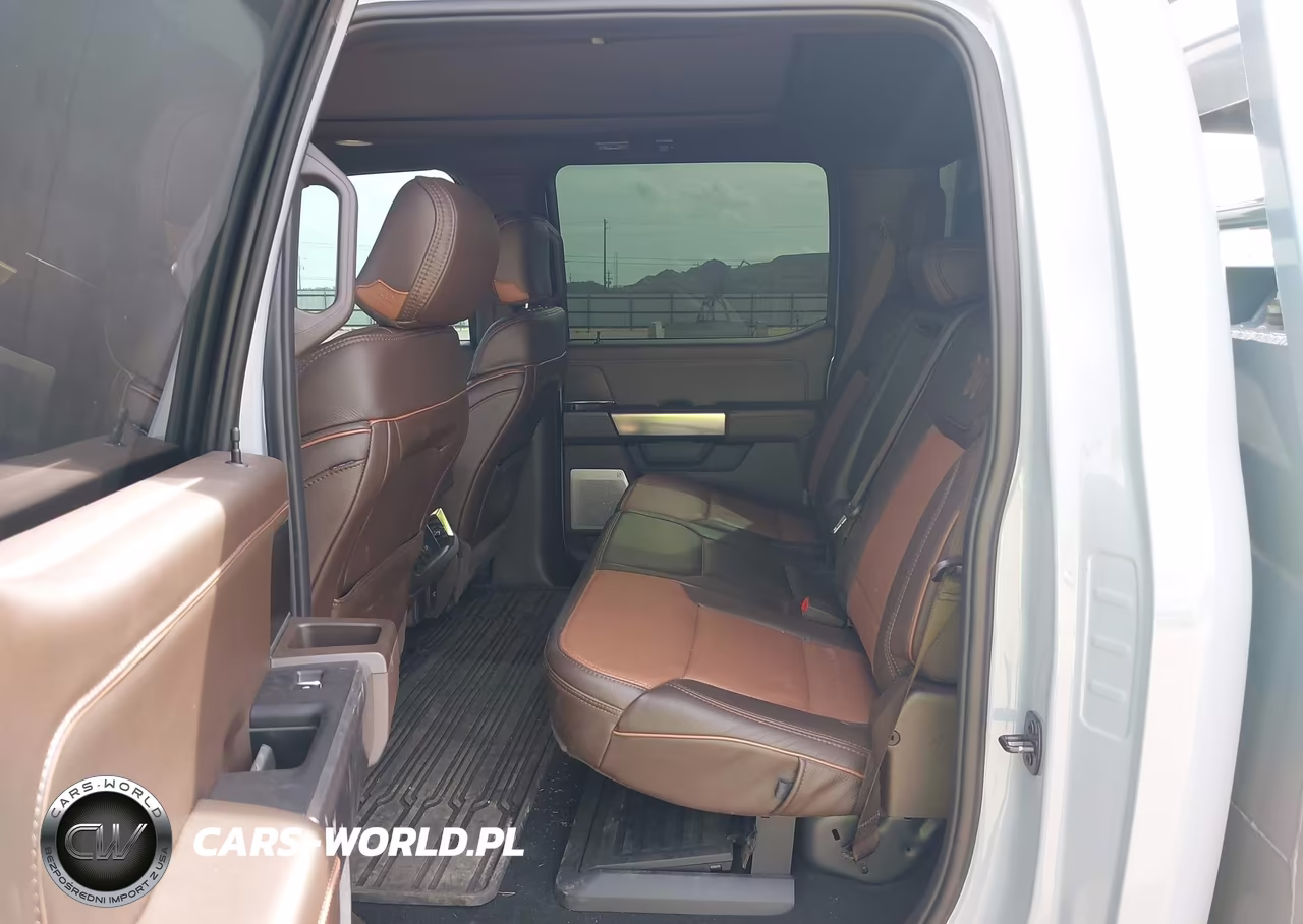 2024 Ford F-350 King Ranch VIN:1FT8W3DT5REC40247 - 7